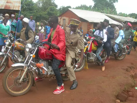 The arrival of the DO to Bebe Jama